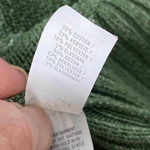 OFFLINE By Aerie Green Floral Rose Print Sweater Hoodie Size Medium - Picture 10 of 14